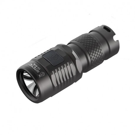 Lampe torche puissante 7 LED, finition caoutchouc